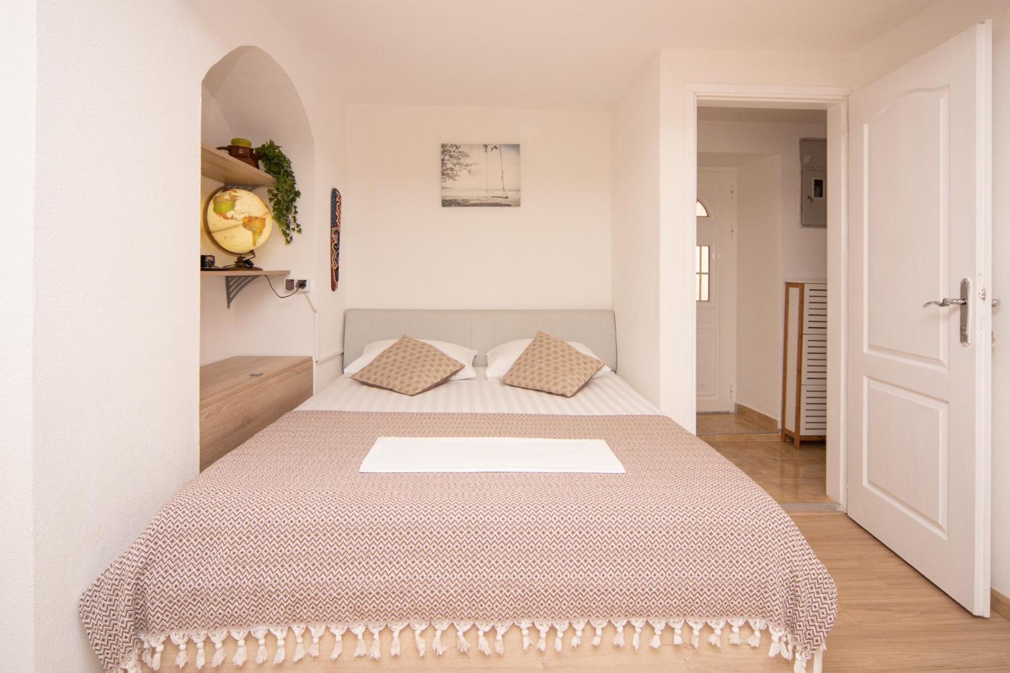 Stone Beach Apartments Pržno Exterior foto
